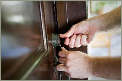 Locksmith Solution Services Bethesda, MD 301-485-7495 - 68-44-14