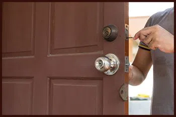Locksmith Solution Services Bethesda, MD 301-485-7495
